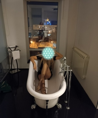 Раскованная и откровенная развратница готова исполнить все твои фантазии. Звони и приходи, не пожалеешь! 9600, 36 лет